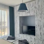 Blue Loft & 2bedrooms & Parking Apartment